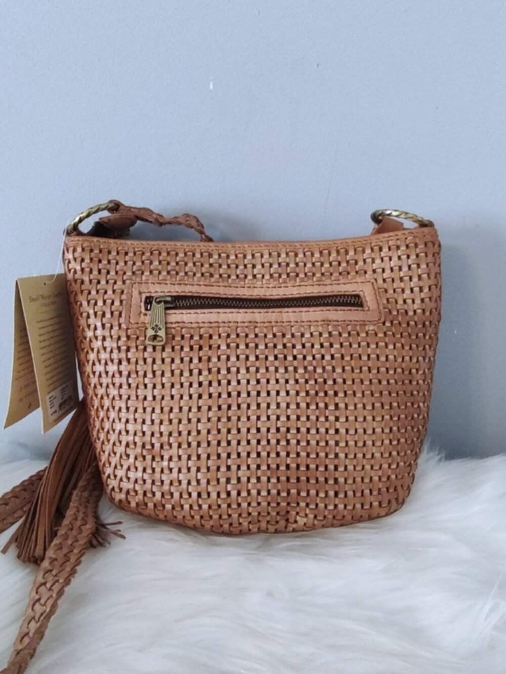 NEW Patricia Nash woven leather crossbody w/tassel NWT - Picture 7 of 12